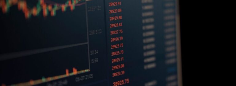 Tela de plataforma de trading ilustrando a analise de corretora menor swap no copy trade