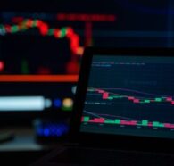 RoboForex ou Exness: qual corretora escolher para copy trade