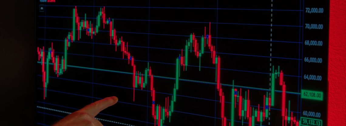 Comparativo visual entre copy trade ou criptomoeda e o risco de cada um