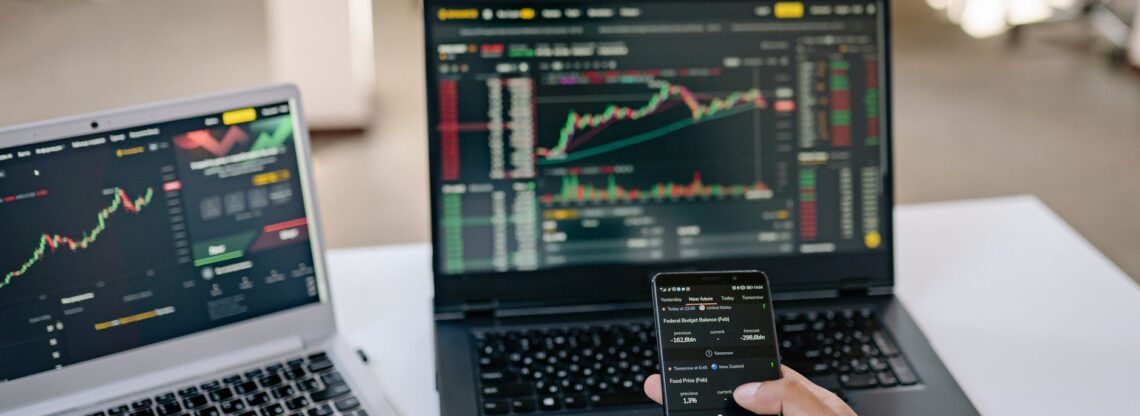 Comparativo copyfx ou zulutrade em telas de plataformas de copy trade